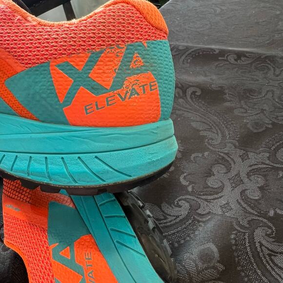 Salomon hiking shoes orange and teal size 8.5 men - Picture 4 of 12